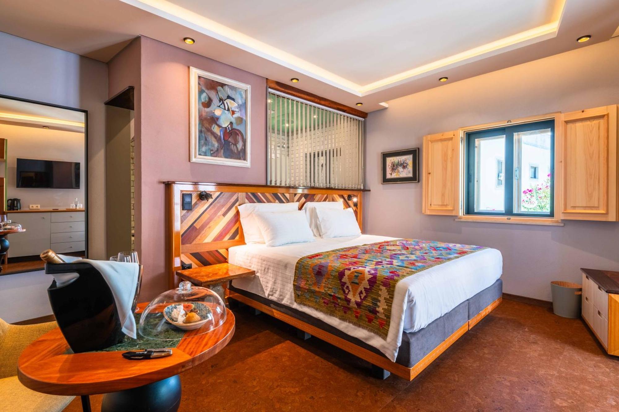 Origens Boutique – Adults Only