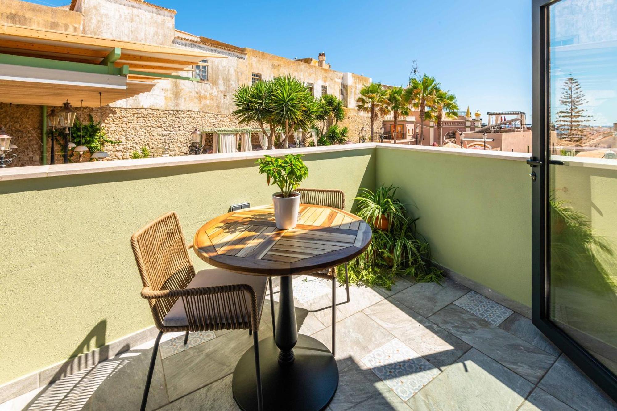Origens Boutique – Adults Only *